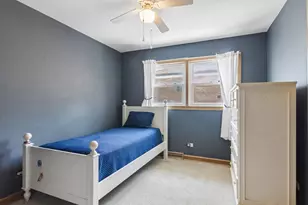 8525 S Keeler Ave, Chicago, IL 60652 - Photo 9
