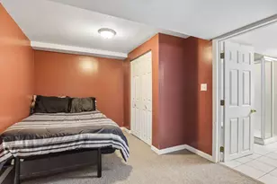 8525 S Keeler Ave, Chicago, IL 60652 - Photo 13