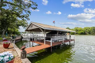 2019 N Woodlawn Park Ave, McHenry, IL 60051 - Photo 9