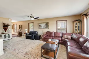 2019 N Woodlawn Park Ave, McHenry, IL 60051 - Photo 19