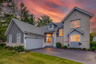 540 Bunker Hill Ct, Mundelein, IL 60060 - Photo 1