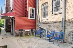 4954 W Patterson Ave, Chicago, IL 60641 - Photo 11