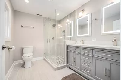 22W689 Elmwood Drive, Glen Ellyn, IL 60137 - Photo 19