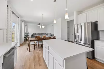 1320 Spencer Lane, South Elgin, IL 60177 - Photo 7