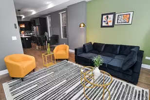 321 S Richmond St, Chicago, IL 60612 - Photo 3