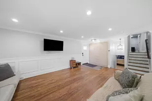 607 N Van Auken St, Elmhurst, IL 60126 - Photo 7