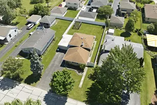 607 N Van Auken St, Elmhurst, IL 60126 - Photo 29
