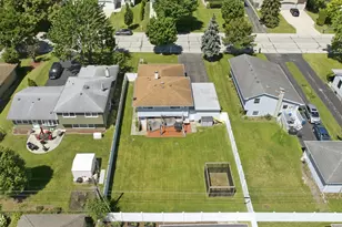 607 N Van Auken St, Elmhurst, IL 60126 - Photo 33