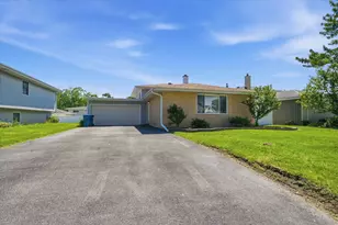 607 N Van Auken St, Elmhurst, IL 60126 - Photo 39