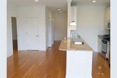 2352 W Byron Street #301, Chicago, IL 60618 - Photo 5