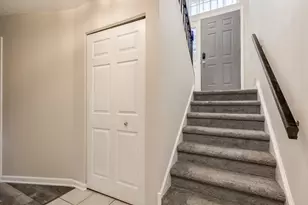 9465 Harrison St, Des Plaines, IL 60016 - Photo 27
