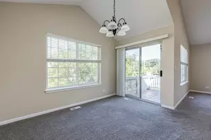 9465 Harrison St, Des Plaines, IL 60016 - Photo 9