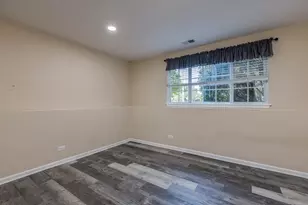 9465 Harrison St, Des Plaines, IL 60016 - Photo 33