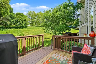 1102 Iron Horse Court, Elgin, IL 60124 - Photo 21