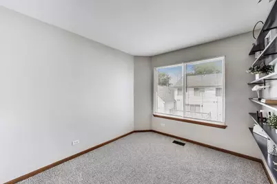 985 Manchester Circle #985, Grayslake, IL 60030 - Photo 13
