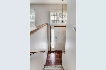 985 Manchester Circle #985, Grayslake, IL 60030 - Photo 3