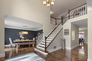 503 Barton Creek Dr, Lake in the Hills, IL 60156 - Photo 5