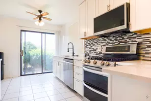 1105 Rhodes Ct, Wheaton, IL 60189 - Photo 13