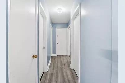 2507 W Coyle Avenue, Chicago, IL 60645 - Photo 19