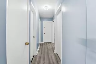 2507 W Coyle Ave, Chicago, IL 60645 - Photo 19