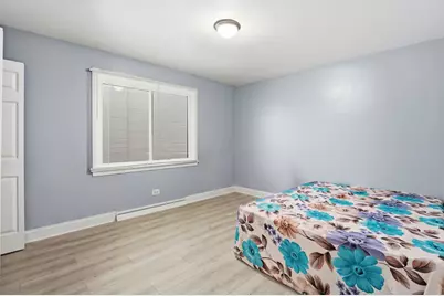 2507 W Coyle Avenue, Chicago, IL 60645 - Photo 9