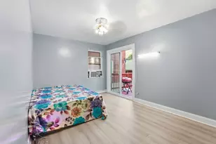 2507 W Coyle Ave, Chicago, IL 60645 - Photo 13