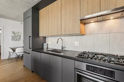 234 W Polk Street #2403, Chicago, IL 60605 - Photo 15