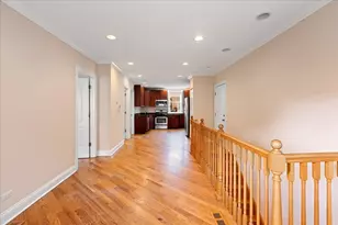 4014 N Central Park Ave, Chicago, IL 60618 - Photo 7
