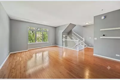 284 Edmundton Circle, Carol Stream, IL 60188 - Photo 5