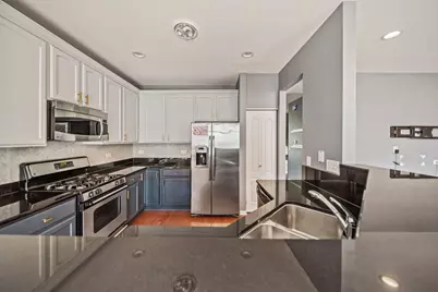284 Edmundton Circle, Carol Stream, IL 60188 - Photo 11