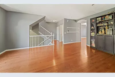 284 Edmundton Circle, Carol Stream, IL 60188 - Photo 7