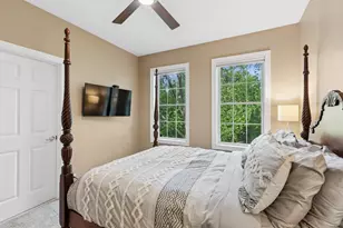 1661 Church St, Evanston, IL 60201 - Photo 17