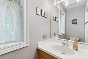 1661 Church St, Evanston, IL 60201 - Photo 15