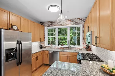 1661 Church Street, Evanston, IL 60201 - Photo 9