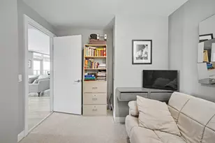 340 E Randolph St, Chicago, IL 60601 - Photo 23