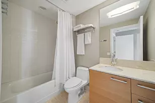 340 E Randolph St, Chicago, IL 60601 - Photo 21