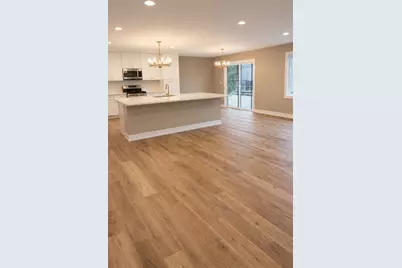 9043 111 Street, Palos Hills, IL 60465 - Photo 3