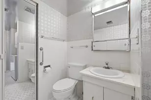8025 Woodglen Ln, Downers Grove, IL 60516 - Photo 19