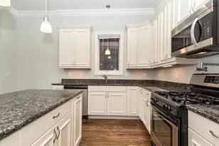 3917 N Western Ave, Chicago, IL 60618 - Photo 7