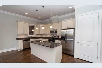 3917 N Western Avenue #3S, Chicago, IL 60618 - Photo 3