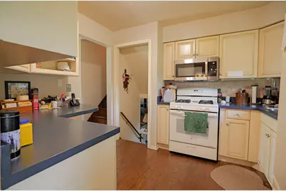 28W610 Lester Street, West Chicago, IL 60185 - Photo 7