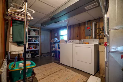28W610 Lester Street, West Chicago, IL 60185 - Photo 13