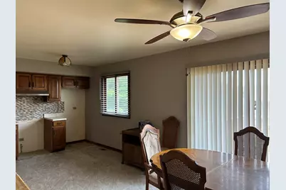 20148 Cypress Avenue, Lynwood, IL 60411 - Photo 7