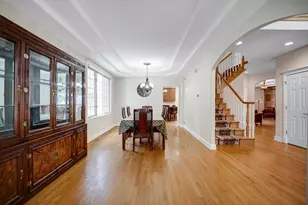 4825 W 92nd St, Oak Lawn, IL 60453 - Photo 13