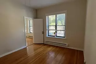 917 W Waveland Ave, Chicago, IL 60613 - Photo 11