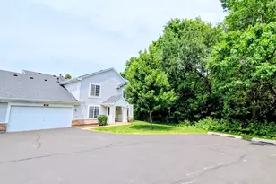 13917 S Cambridge Circle, Plainfield, IL 60544 - Photo 3