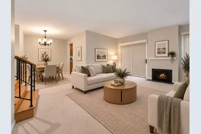 435 Somerset Court #B, Aurora, IL 60504 - Photo 3
