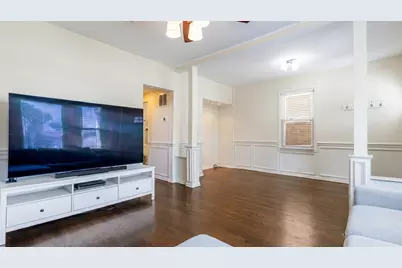 4738 N Springfield Avenue, Chicago, IL 60625 - Photo 3