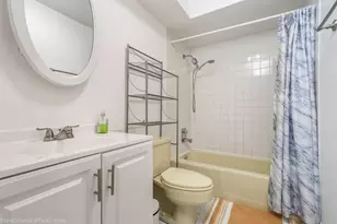 2600 Windsor Mall, Park Ridge, IL 60068 - Photo 15