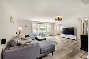 1434 Maple Ln, Elgin, IL 60123 - Photo 7